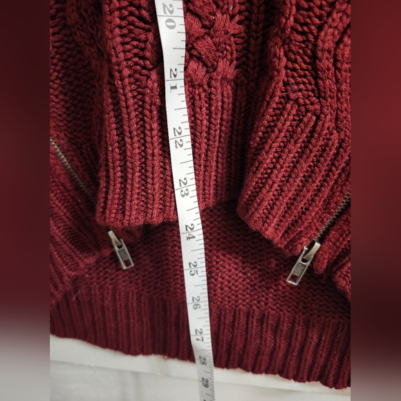 Jolt Sweater size Medium - Picture 9 of 11